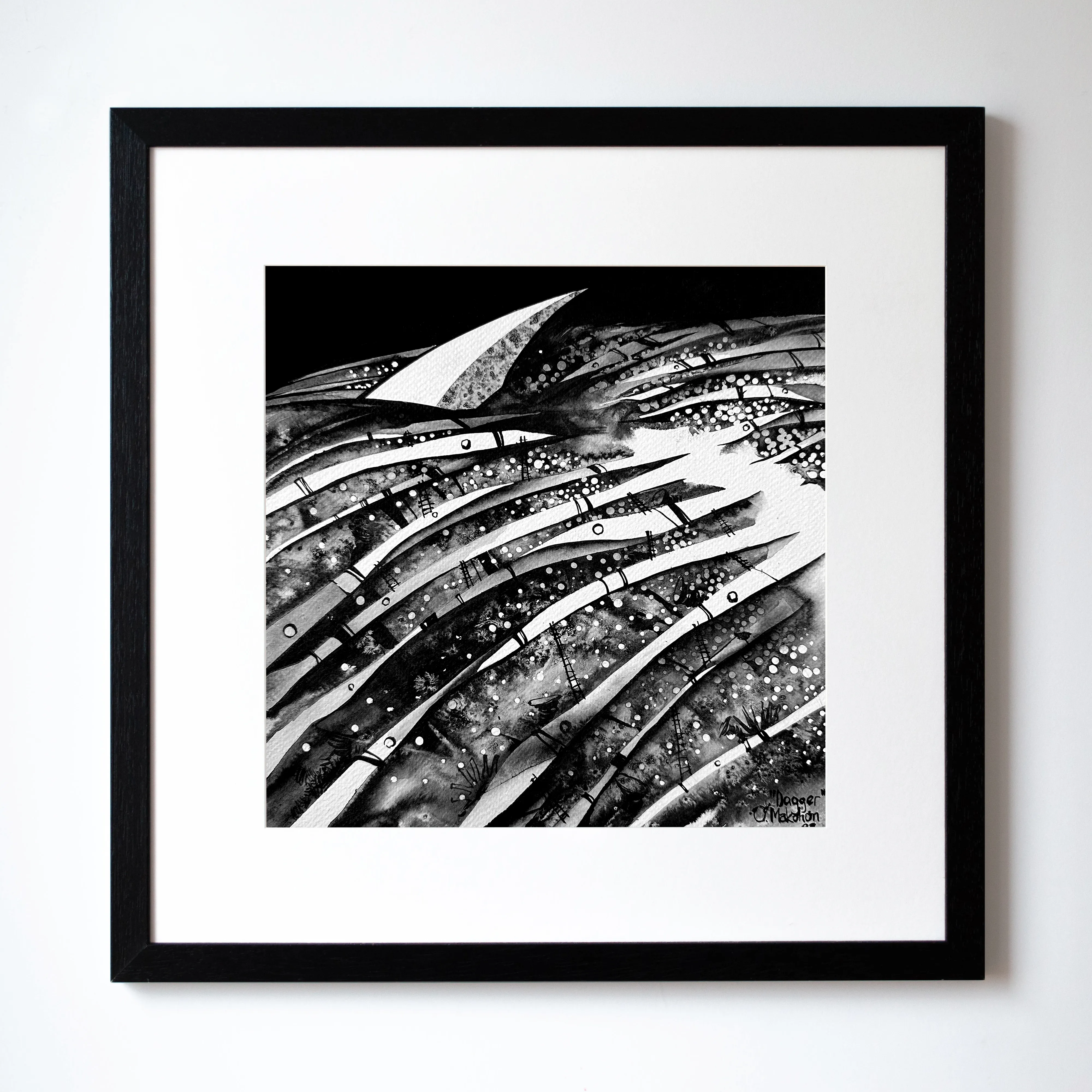 Зображення "Кинджал | Dagger" від Олександр Макогон, розмір: 42 x 42 cm, матеріали: туш, бавовняний папір | ink, cotton paper, медіум: Графіка, ціна: $230 Фото 1 з 4.